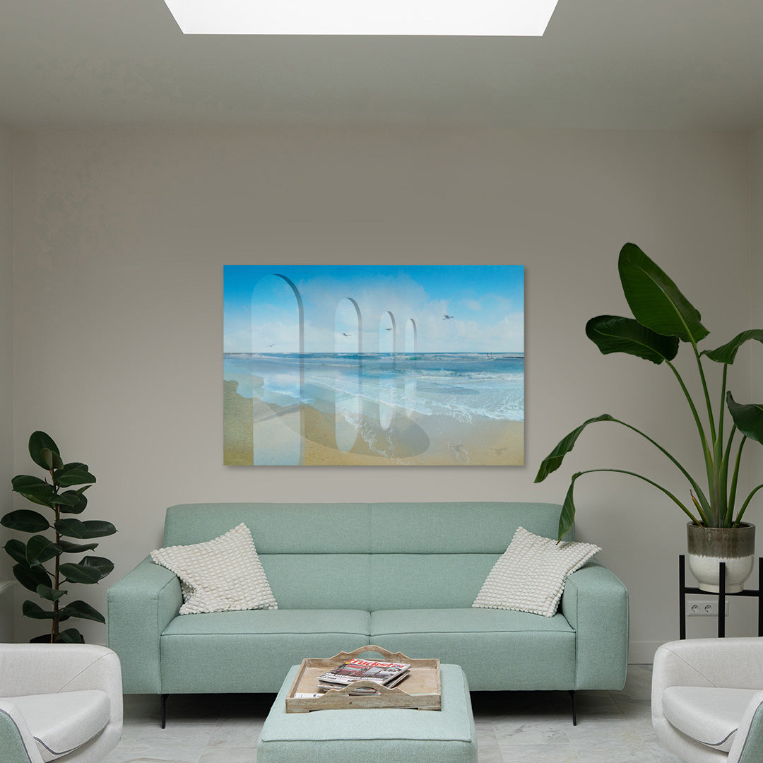 Gates to horizon kunstwerk met strand en bogen gepresenteerd in moderne ruimte met nadruk op rust en dieptewerking