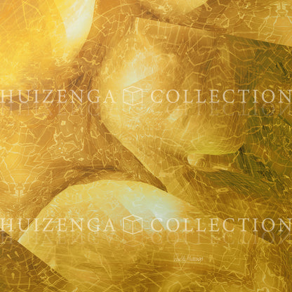 Detail van Metakosmia Gold XI – rijke gouden textuur en dynamische beweging